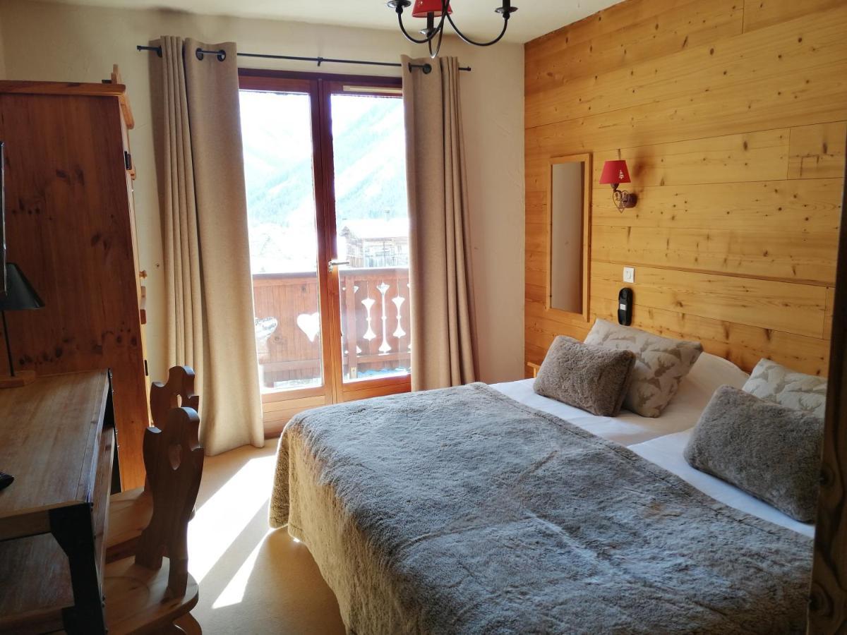 Chalet Hotel Les Airelles Пралоньян-ла-Вануаз Экстерьер фото