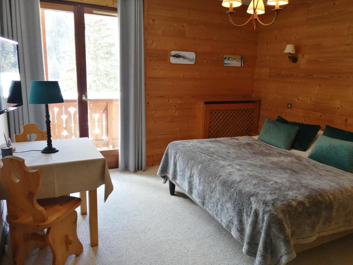 Chalet Hotel Les Airelles Пралоньян-ла-Вануаз Экстерьер фото