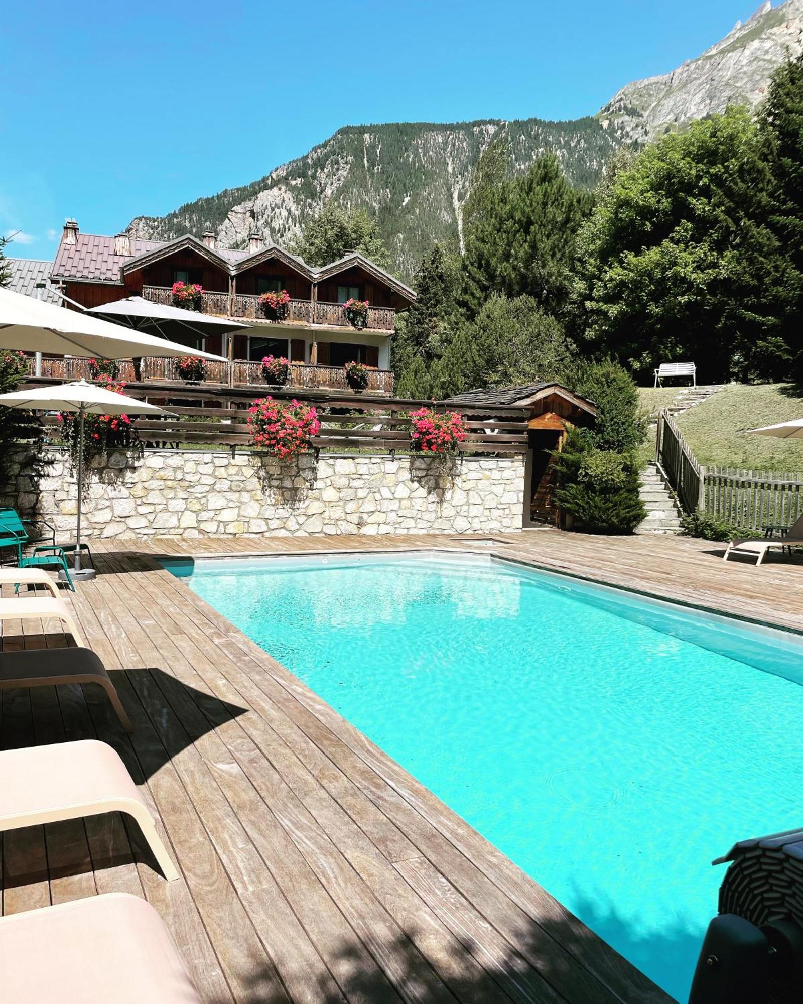 Chalet Hotel Les Airelles Пралоньян-ла-Вануаз Экстерьер фото